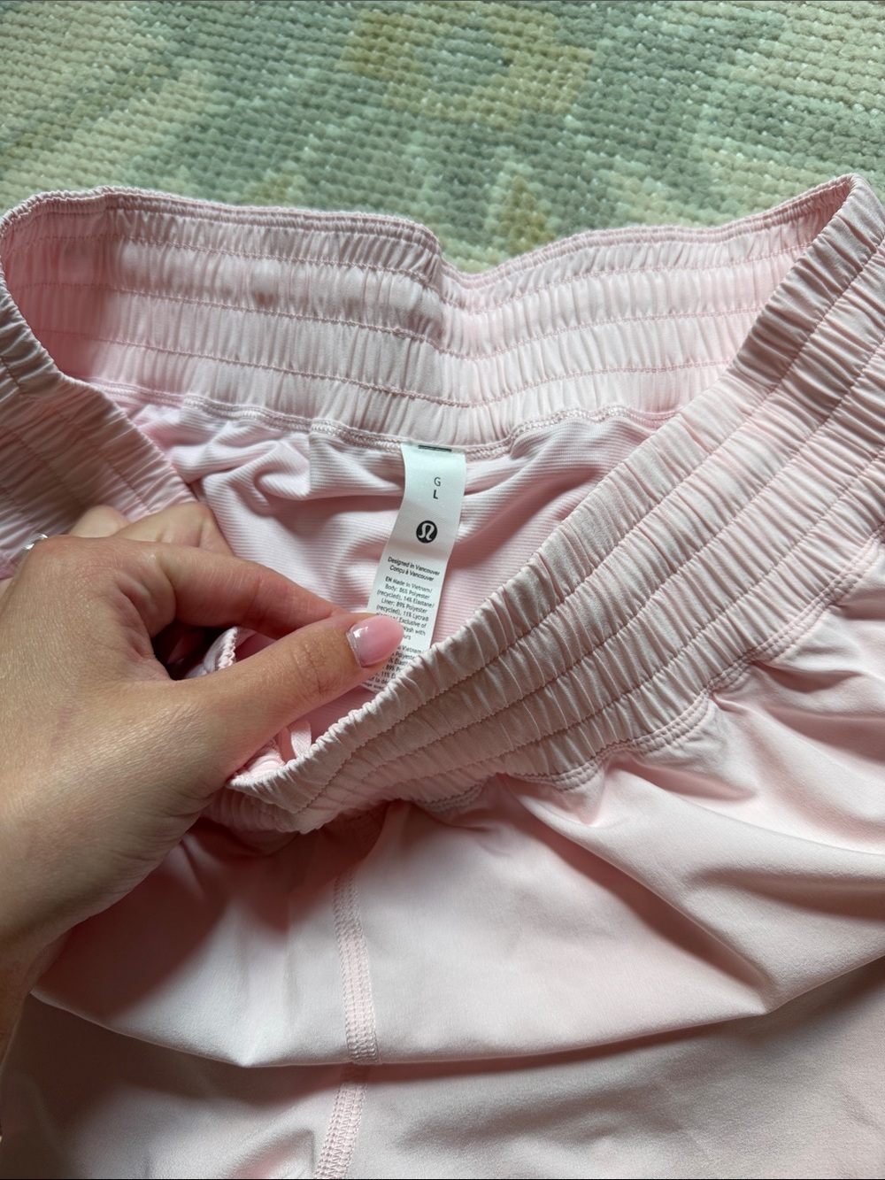 Women's Light Pink Lulu lemon shake it out high rise shorts - Picture 2 of 2